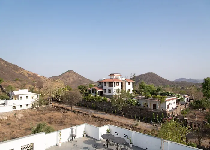 Oyo 13793 Villa Sagat Raaso Udaipur